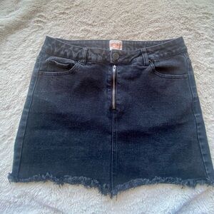 GB Gianni Bini Women’s Black Denim Mini Skirt Size L